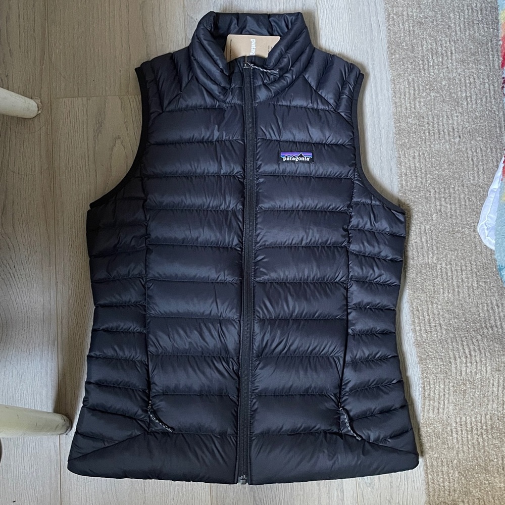 NWT Patagonia W’s Down Sweater Vest